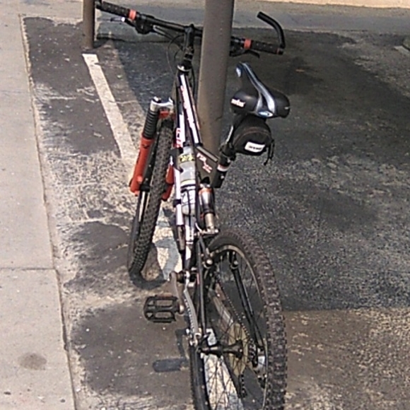 Bike - Picture 8 of 12